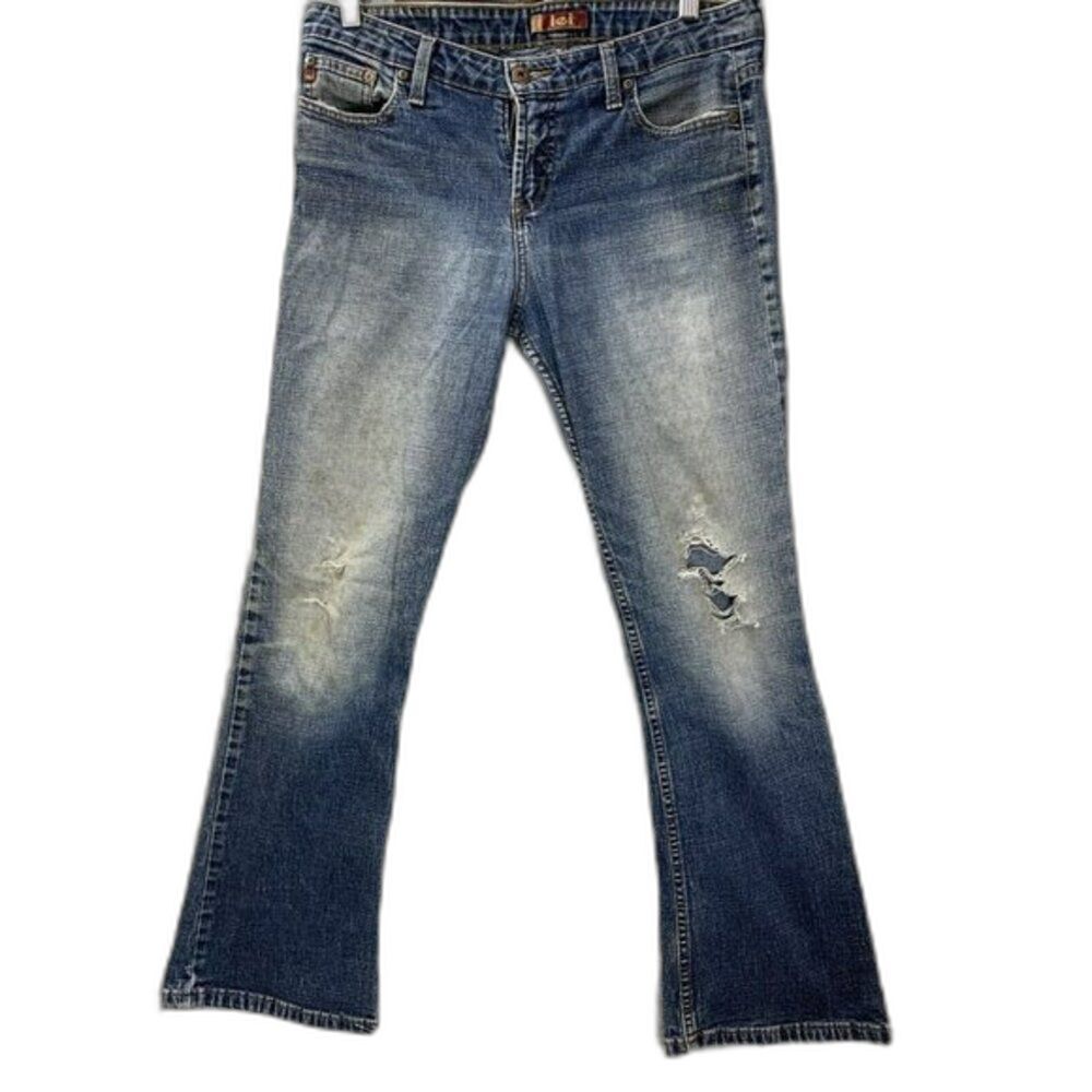 Vintage Y2K Low Rise Hipster Flare Leg Jeans LEI Juniors Distressed size 11